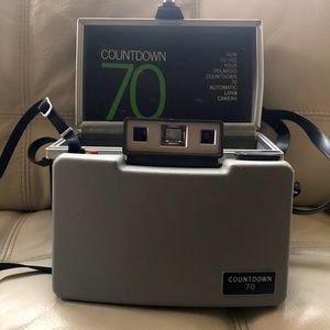 Vintage Polaroid Countdown 70